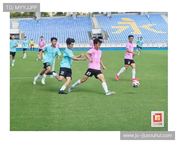 聚焦男足球酒店事件探秘球队背后的管理文化与职业自律问题